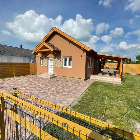 Lägenhet Lilla Balatonkeresztúr